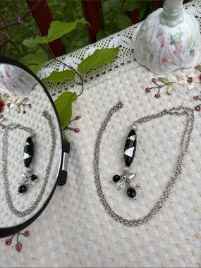 Vintage Murano Silver Foil Black Lampwork Glass long Necklace#366